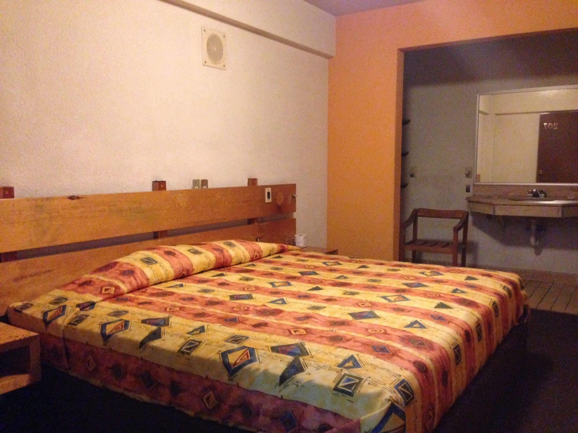 Hotel Marsella Mexico By Eksteriør billede