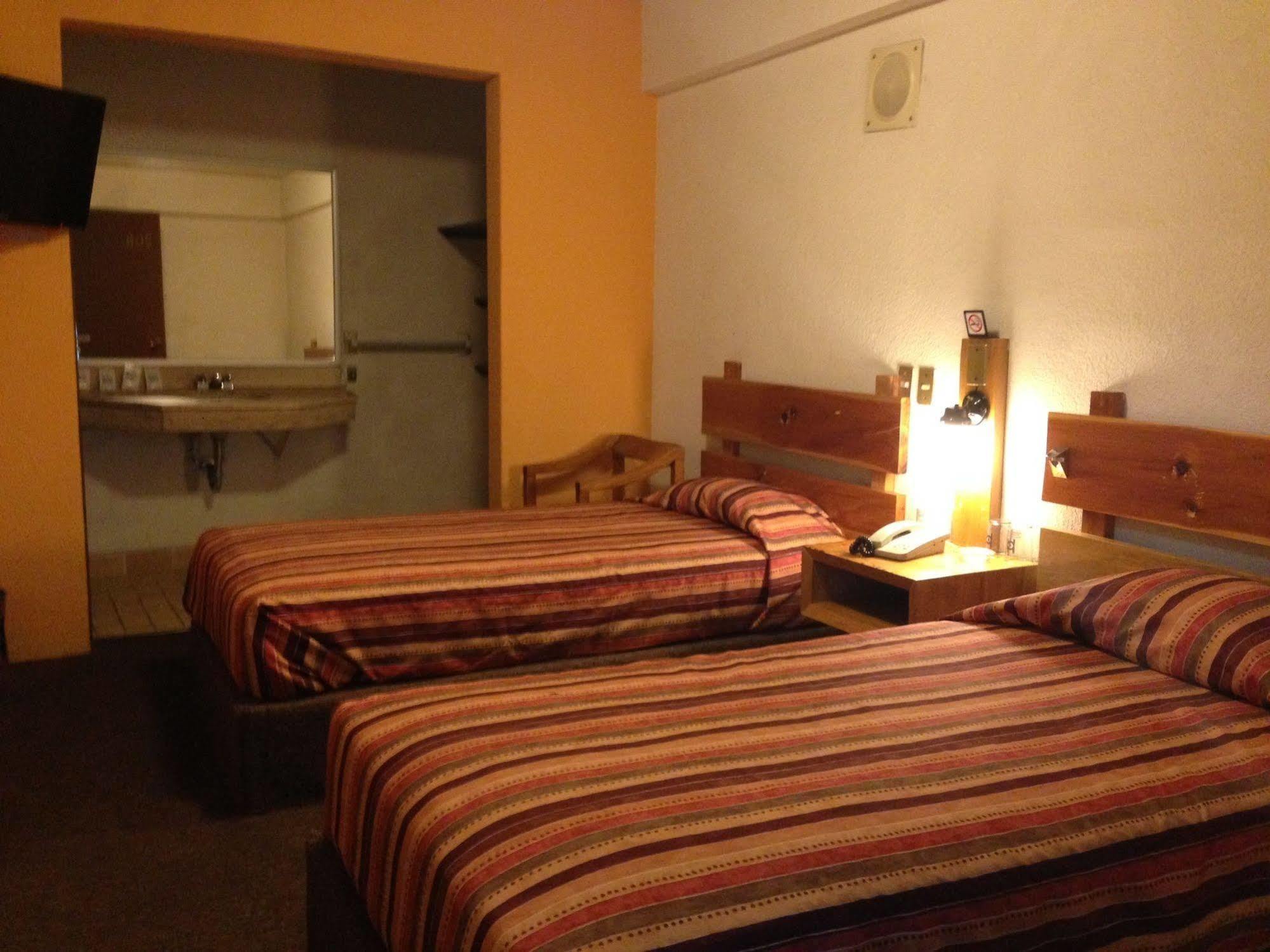 Hotel Marsella Mexico By Eksteriør billede